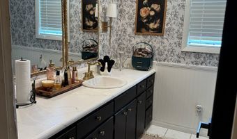 183 Moray Rd, Alma, GA 31510