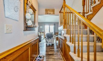 609 4th Ave NW, Altoona, IA 50009