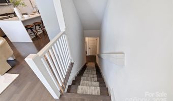 919 Cityscape Dr, Charlotte, NC 28205