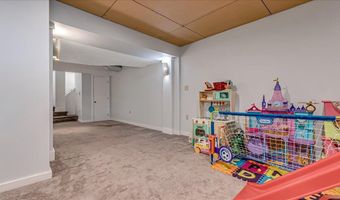 358 Lenape Trl, Allentown, PA 18104