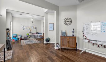 135 Castleton Cir, Boiling Springs, SC 29316