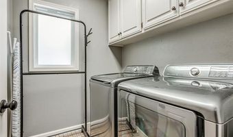 1621 Lariat Dr, Bartlesville, OK 74006
