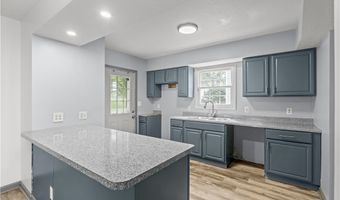 1301 Wade St, Aliquippa, PA 15001