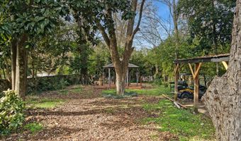 107 GREENVILLE St, Abbeville, SC 29620