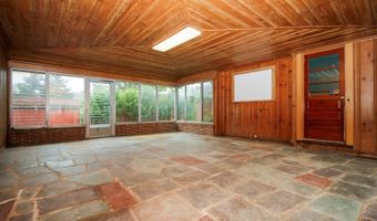 417 W Black Well St Ab, Andover, NJ 07801