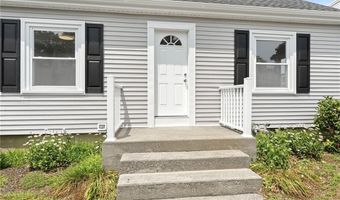 27 Norman St, Cumberland, RI 02864