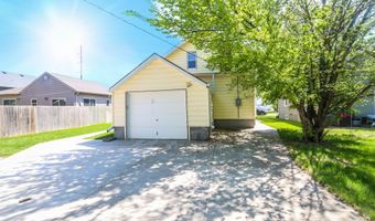 805 NE 1st Ave, Aberdeen, SD 57401
