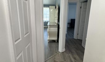 26 Gaston St, Aberdeen, NJ 07747