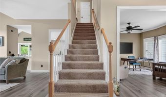 18224 153rd St, Basehor, KS 66007