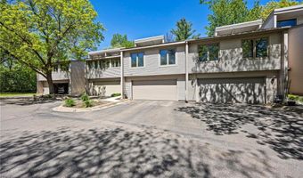 8405 137th Ct, Apple Valley, MN 55124