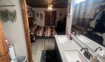 1611 Douglas Ave, Ames, IA 50010