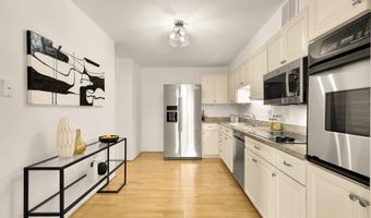 5901 MOUNT EAGLE Dr 1116, Alexandria, VA 22303