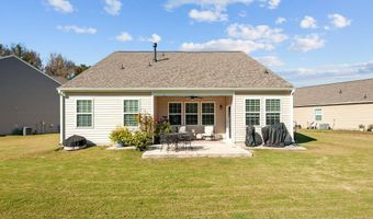 4463 Marthas Village Ln, Ayden, NC 28513