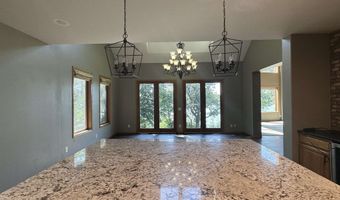 1011 Hwy 15, Armstrong, IA 50514