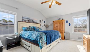 1409 Cable Ave, Beachwood, NJ 08722