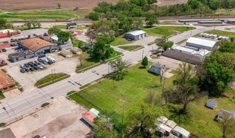 313 N Walnut St, Augusta, KS 67010