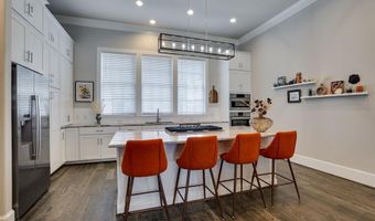 14985 Oak St, Addison, TX 75001