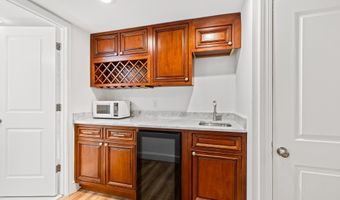 329 18TH Pl NE, Washington, DC 20002