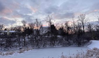 2021 Saint Christopher Way, Arnold, MO 63010
