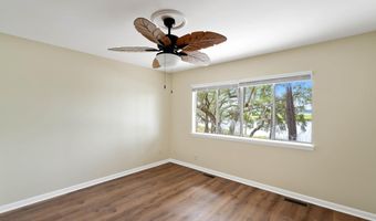 4 Marsh Harbor Dr A, Beaufort, SC 29907
