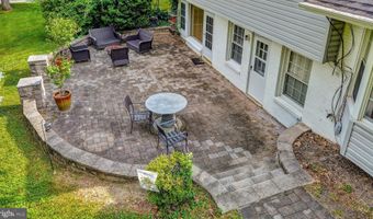 102 MERIDEN Dr, Hockessin, DE 19707