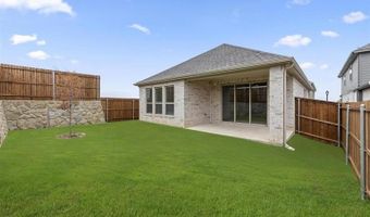 700 Valley Pines Dr, Anna, TX 75409