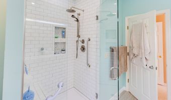 241 Windmill Rd, Campton, NH 03223