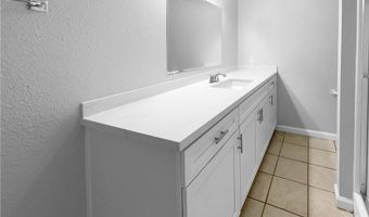 4402 Chickadee Way, Oceanside, CA 92057