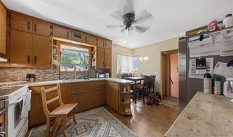 116 E Clinton St, Arlington, MN 55307