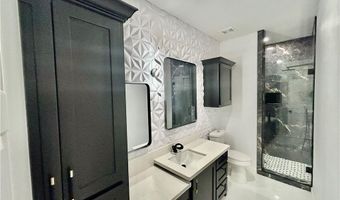 514 Tower Oak Dr, Alamo, TX 78516