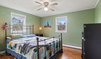 569 Benton Rd, Albion, ME 04910