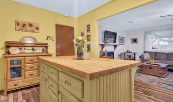 2324 N Plainview Rd W, Ardmore, OK 73401