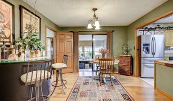 3050 Gaineswood Ave, Baxter Springs, KS 66713