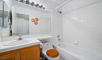 5213 Red Glory Dr, Las Vegas, NV 89130