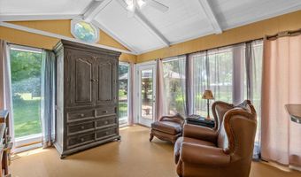 331 Gray St, Belcher, LA 71004