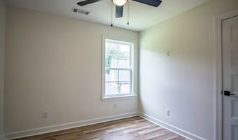 102 Autumwood Cv, Batesville, MS 38606