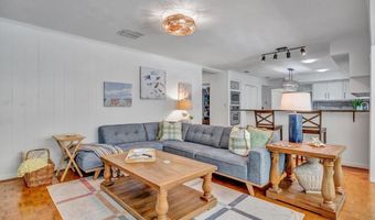 1452 SEMINOLE Rd, Atlantic Beach, FL 32233