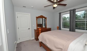 79 New Boston Rd, Bedford, NH 03110