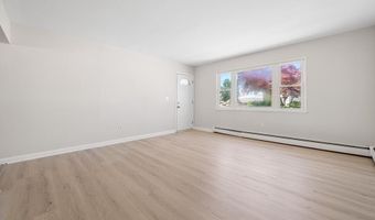 258 BAY SHORE Dr, Barnegat, NJ 08005