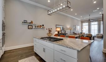 14985 Oak St, Addison, TX 75001