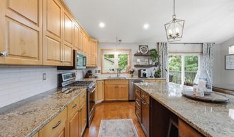3405 Pawnee Dr SE, Alexandria, MN 56308