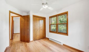 4515 Thurston Ln E, Fitchburg, WI 53711