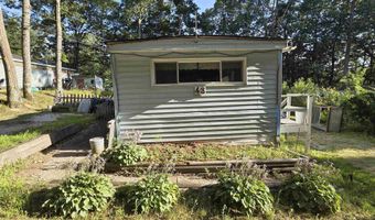 43 Catamount Hill Dr, Allenstown, NH 03275