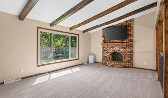 16271 Jasper St NW, Anoka, MN 55303