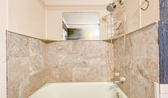 2810 Robertson Dr, Abilene, TX 79606