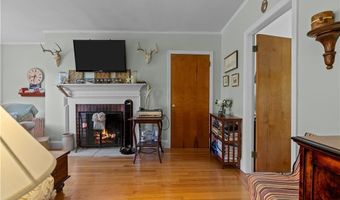 46 CHASTELLUX Ave M6, Newport, RI 02840