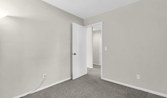 1813 Waters Edge Dr, Toms River, NJ 08753