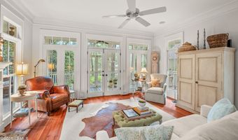 110 Coosaw Club Dr, Beaufort, SC 29907