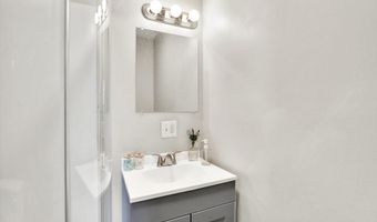 26 E Plum St, Anderson, IN 46012