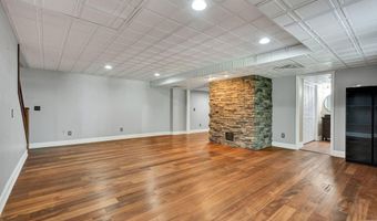 3046 Hawthorne St, Athens, TN 37303